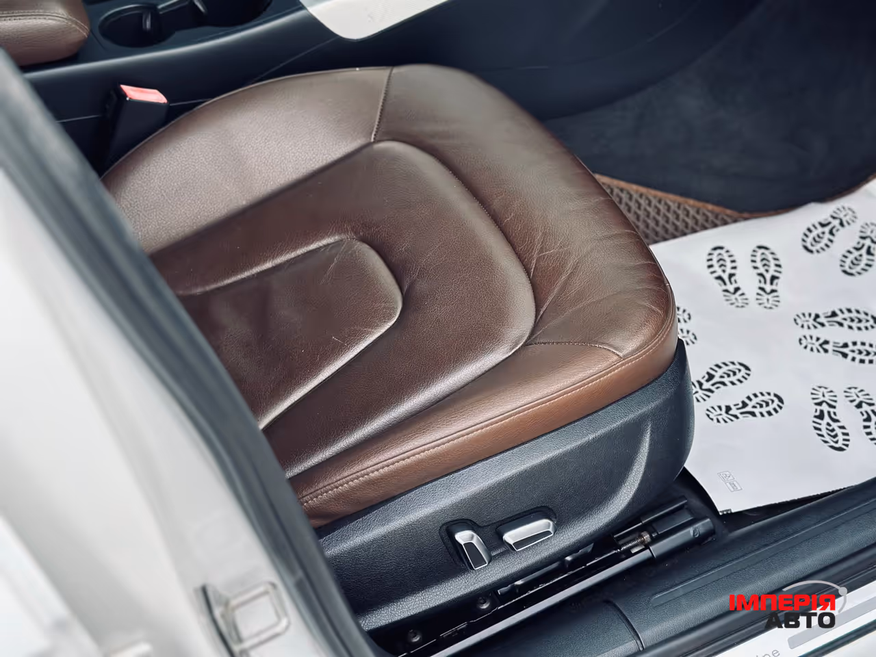 Audi A4 - фото 27