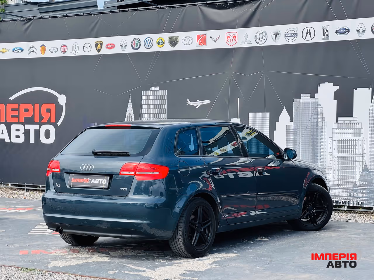 Audi A3 - фото 6
