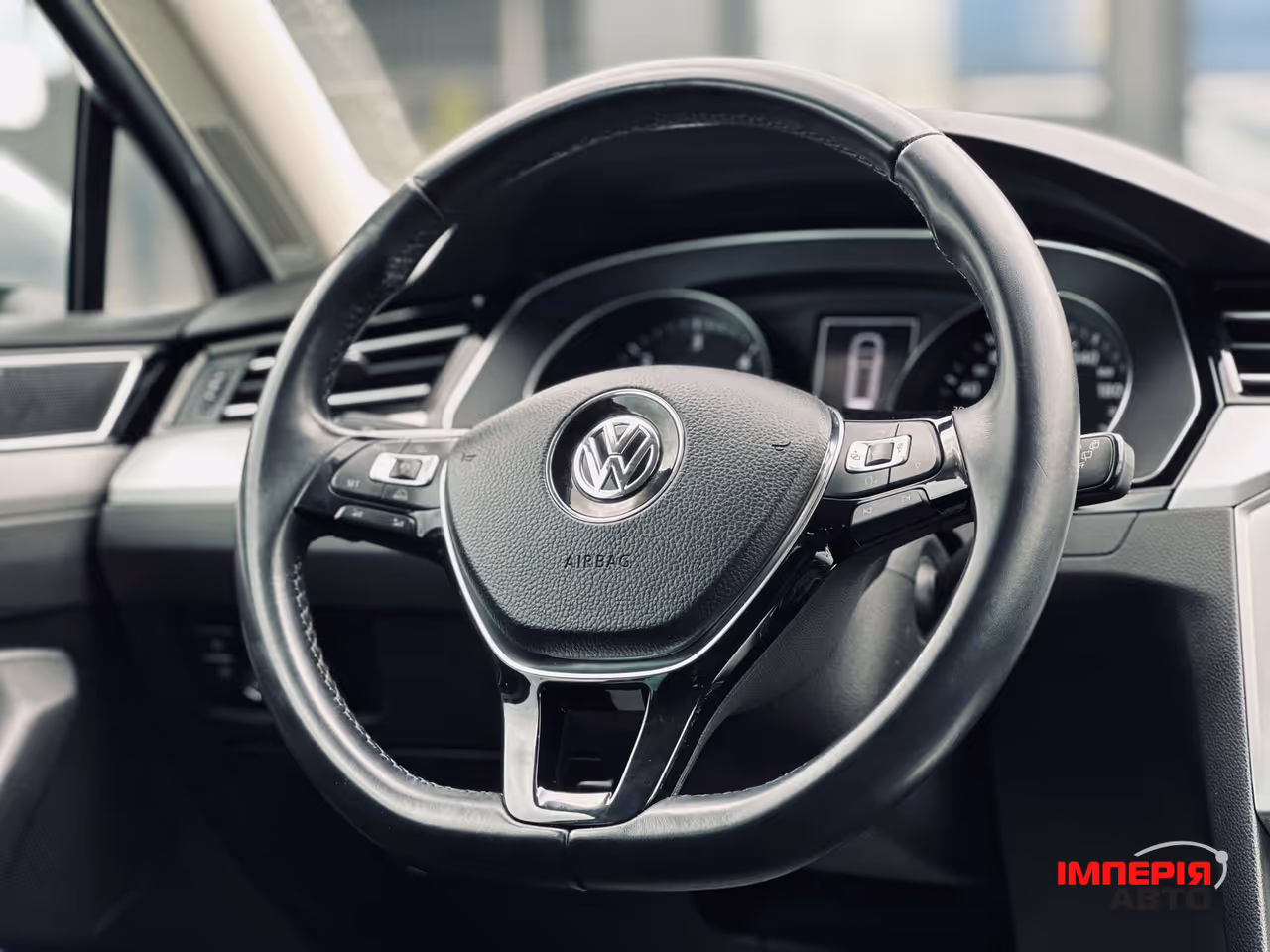 Volkswagen Passat - фото 35