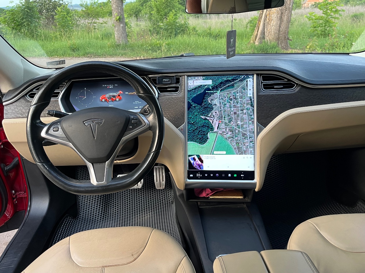 Tesla Model S - фото 17