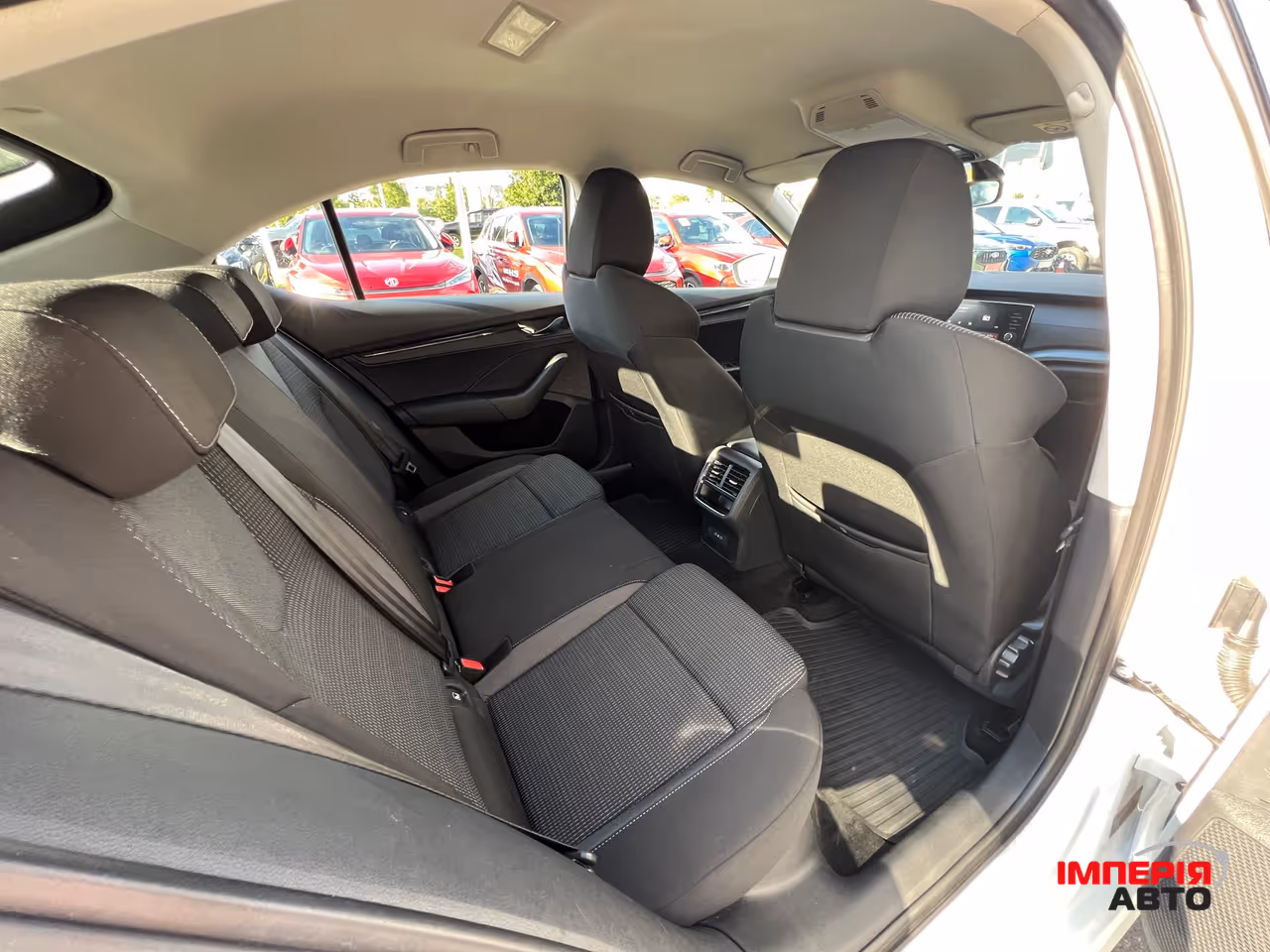 Skoda Octavia - фото 18