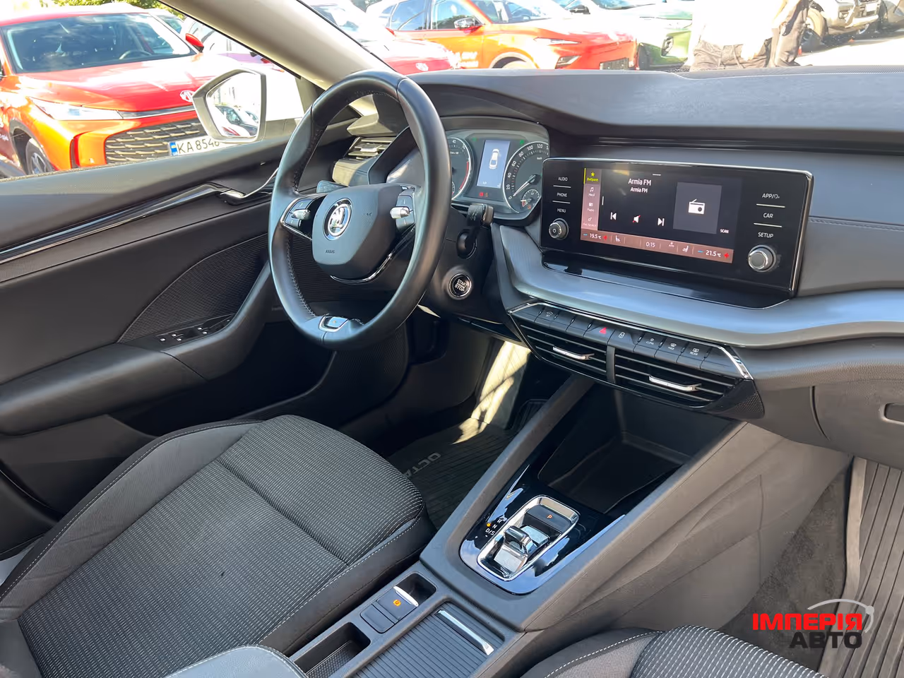 Skoda Octavia - фото 20