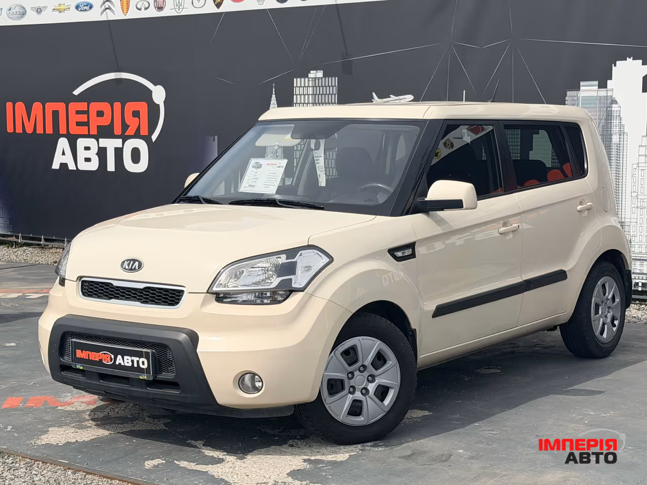 Kia Soul - фото 1