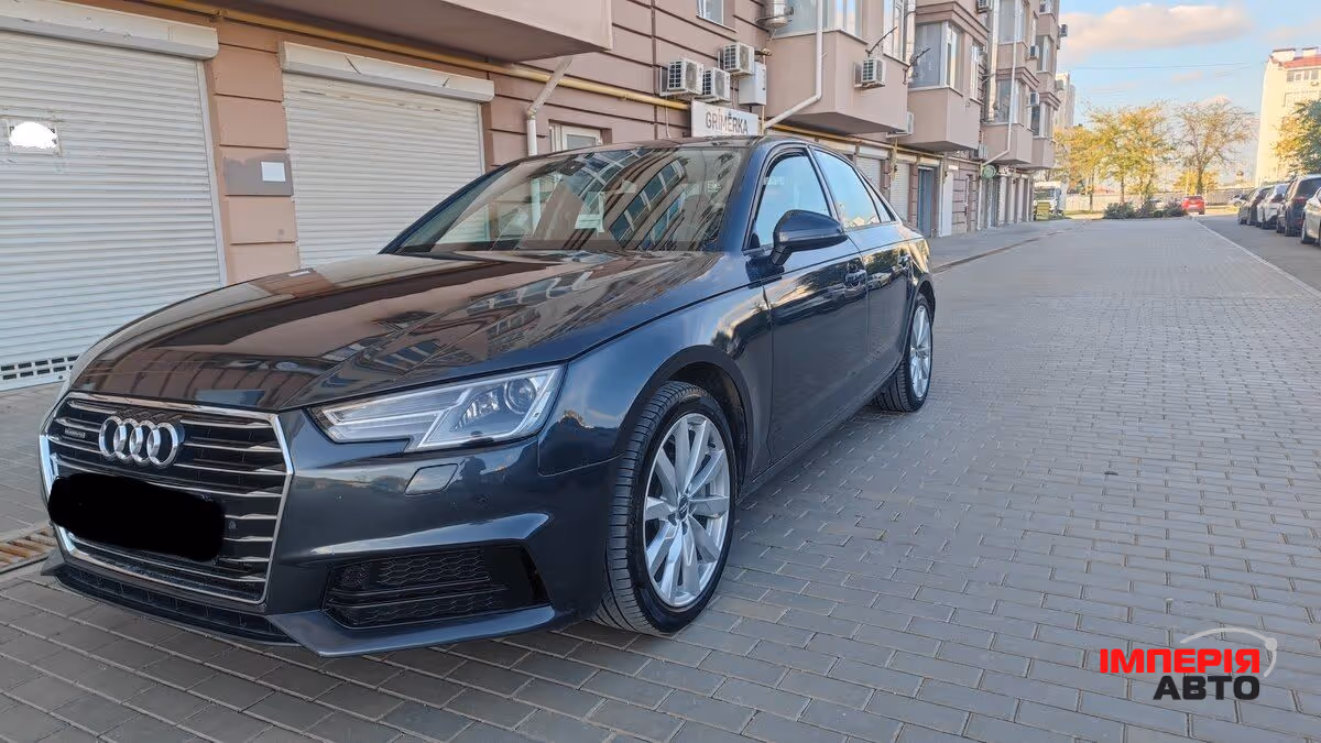 Audi A4 - фото 1