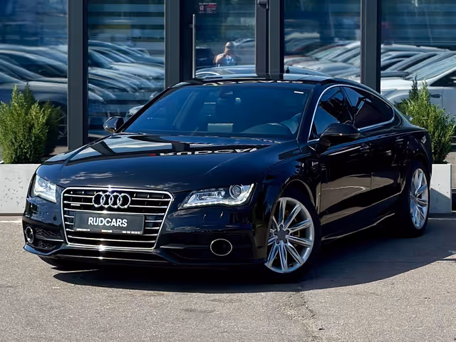 Audi A7 - фото 1