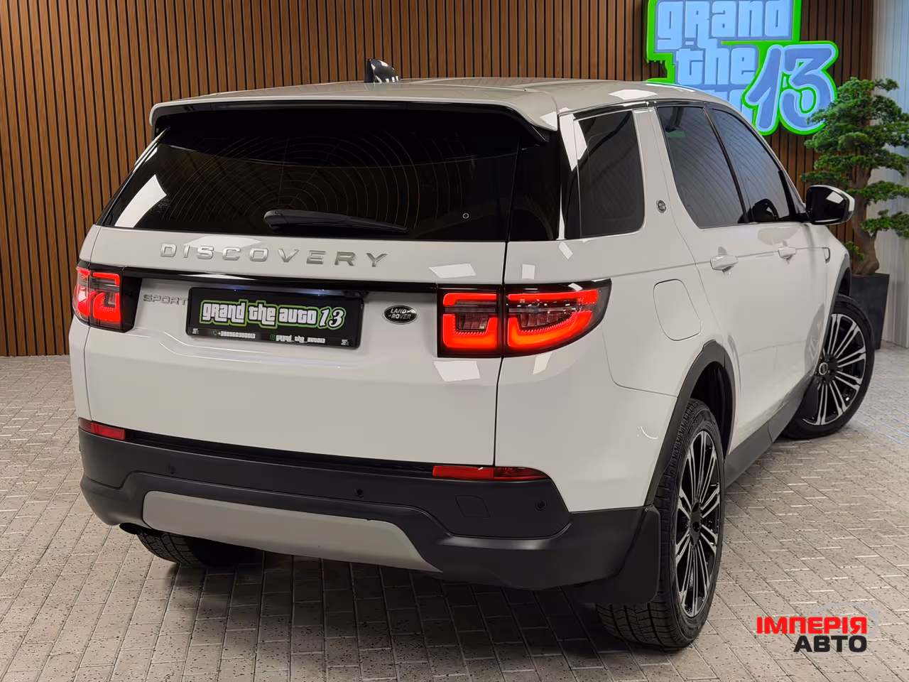 Land Rover Discovery Sport - фото 51
