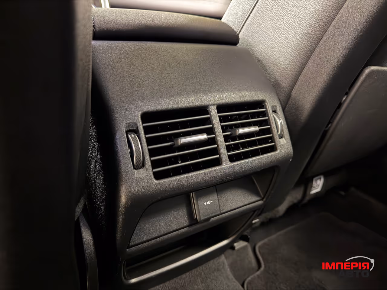 Land Rover Discovery Sport - фото 40