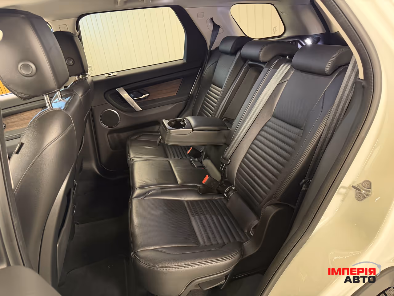 Land Rover Discovery Sport - фото 39