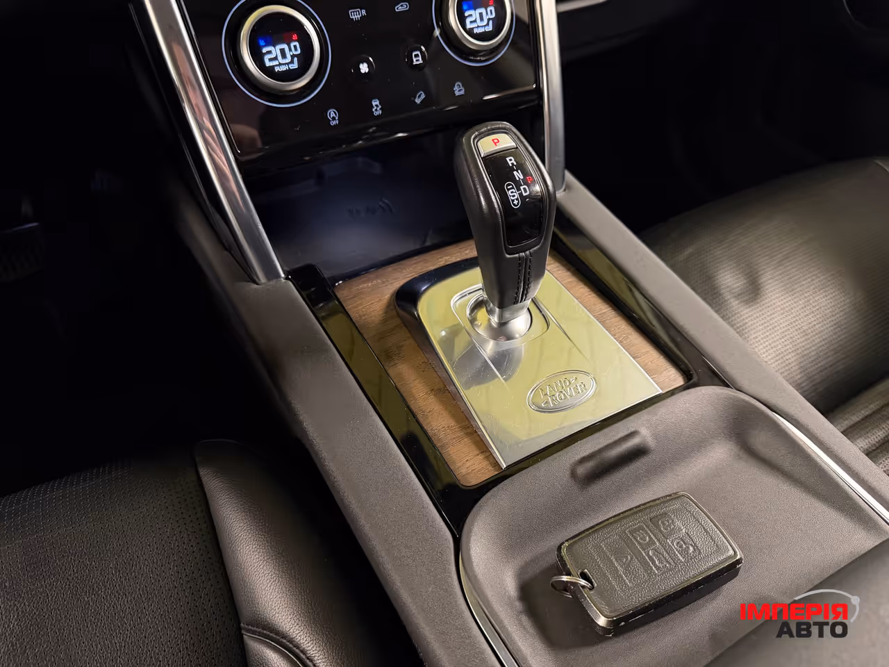 Land Rover Discovery Sport - фото 21