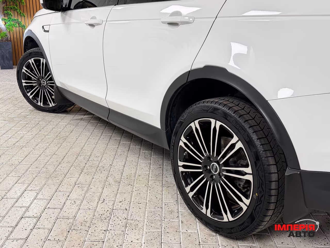 Land Rover Discovery Sport - фото 54