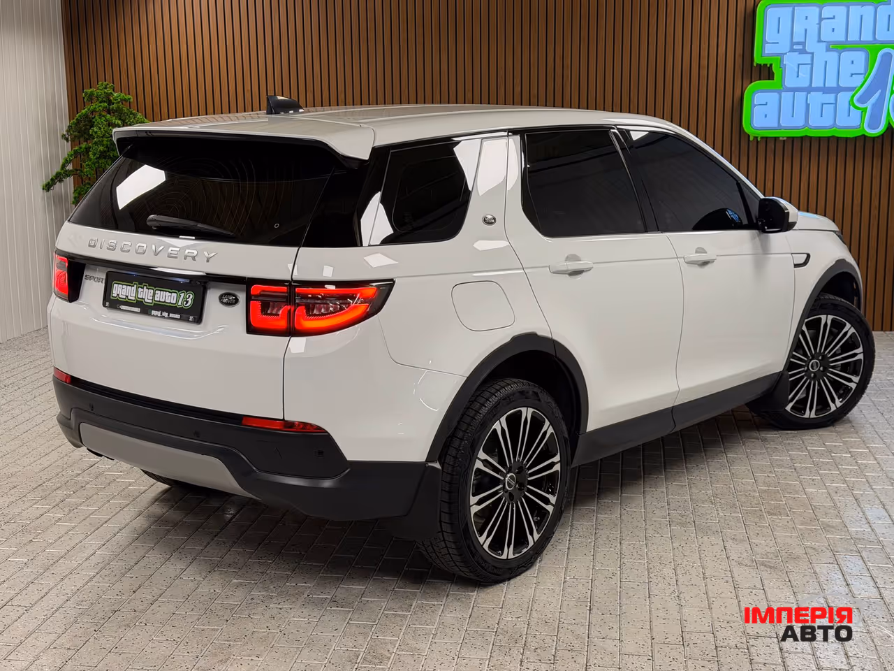 Land Rover Discovery Sport - фото 46