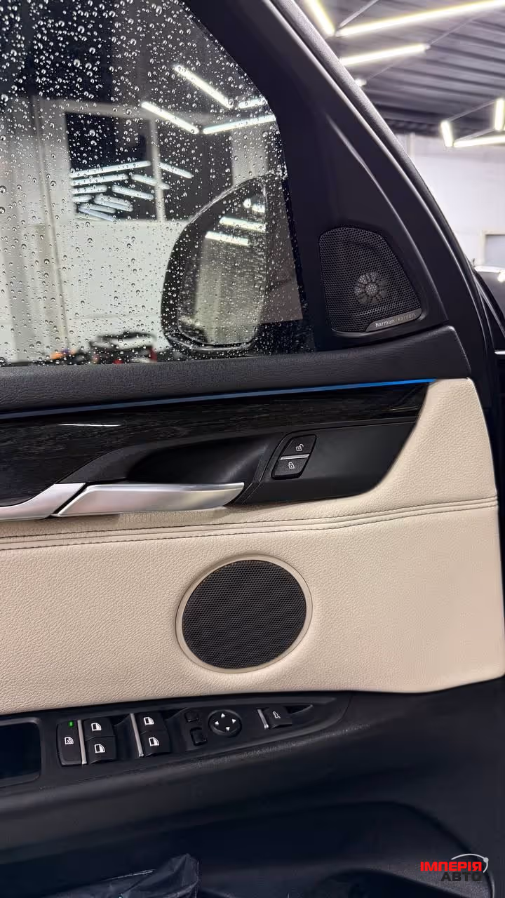 BMW X5 - фото 9