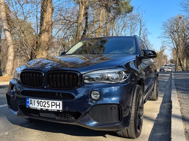 BMW X5 - фото 3
