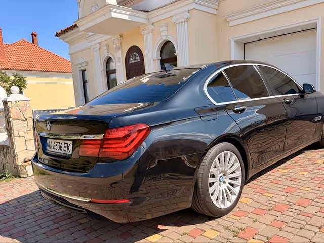 BMW 7 серії - зображення 5