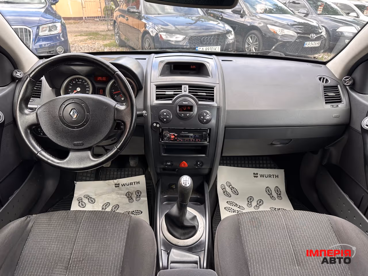 Renault Megane - фото 4