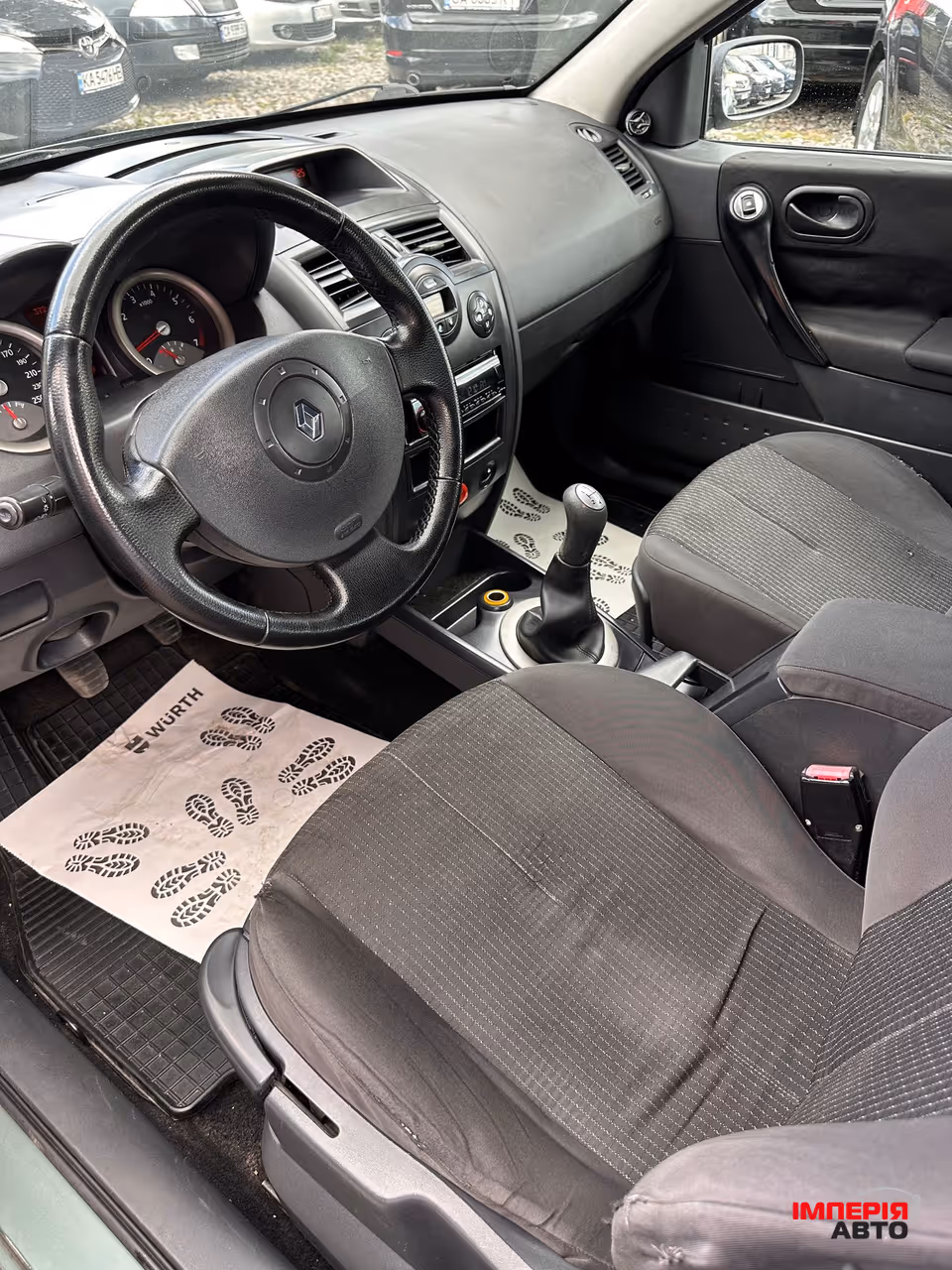 Renault Megane - фото 8