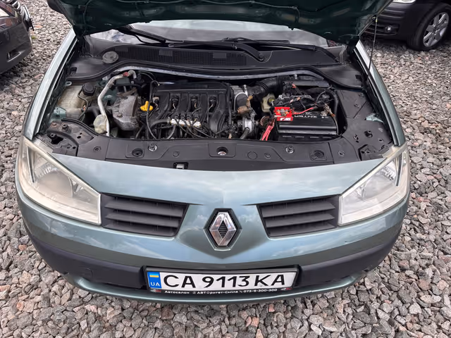 Renault Megane - фото 5