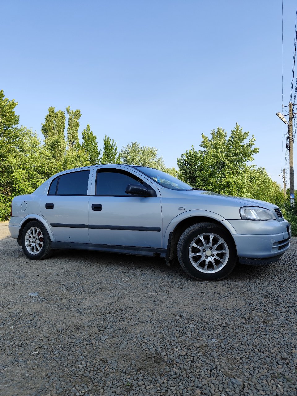 Opel Astra - фото 8