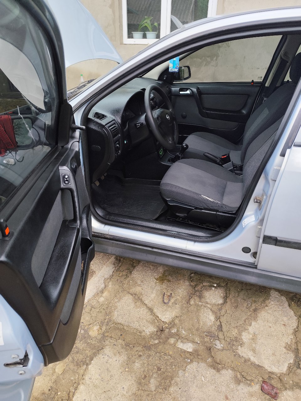 Opel Astra - фото 5