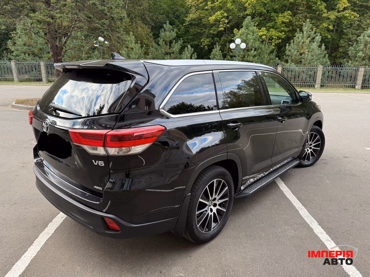 Toyota Highlander - фото 5
