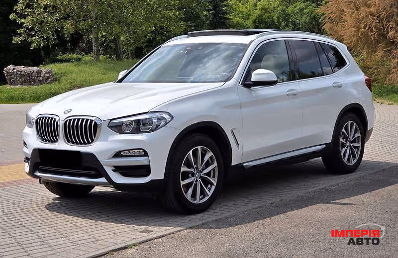 BMW X3 - фото 1