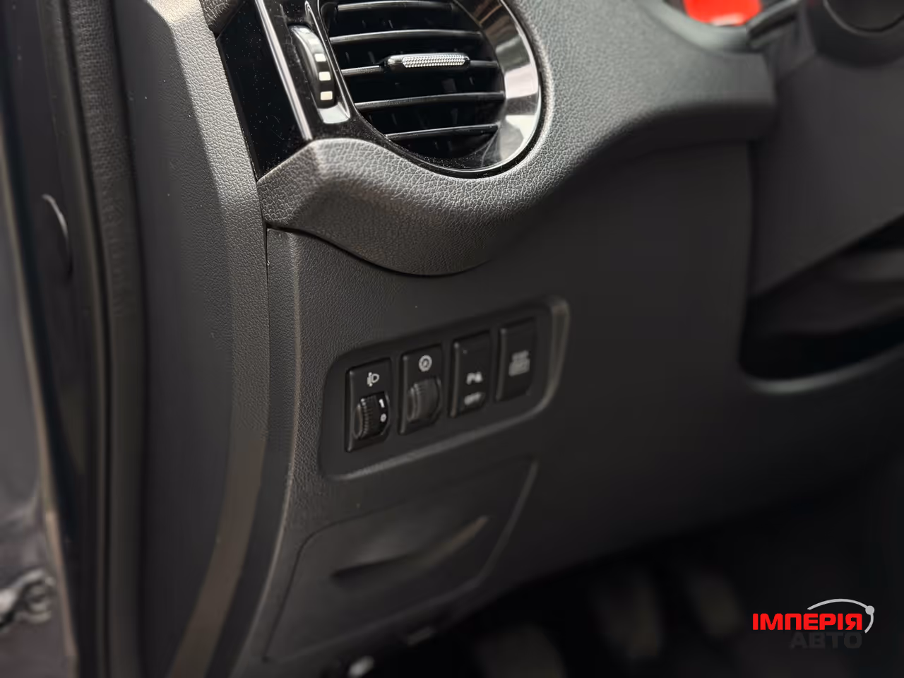 Renault Koleos - фото 17