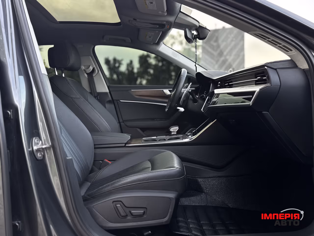 Audi A6 - фото 29