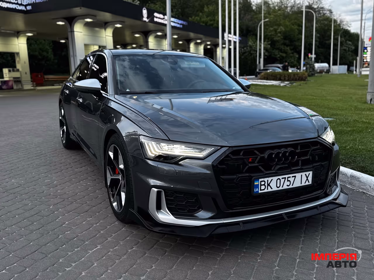 Audi A6 - фото 11