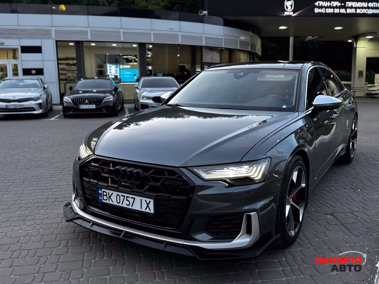 Audi A6 - фото 1