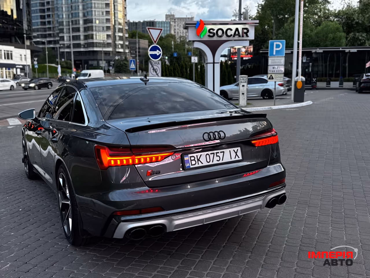 Audi A6 - фото 13