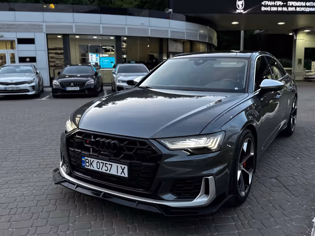 Audi A6 - фото 1