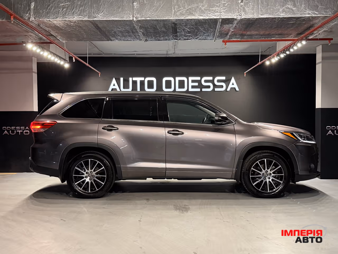 Toyota Highlander - фото 7