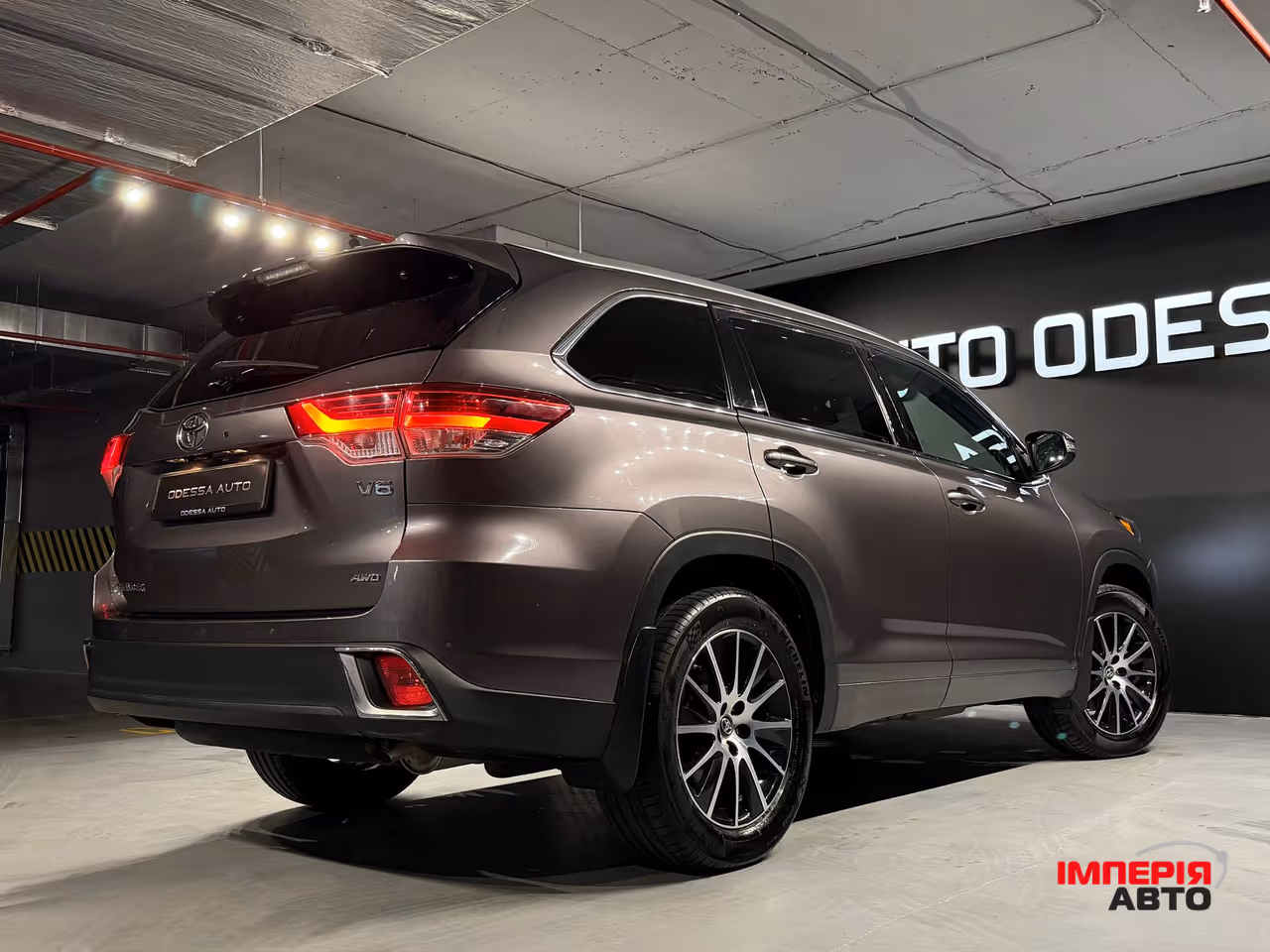 Toyota Highlander - фото 12