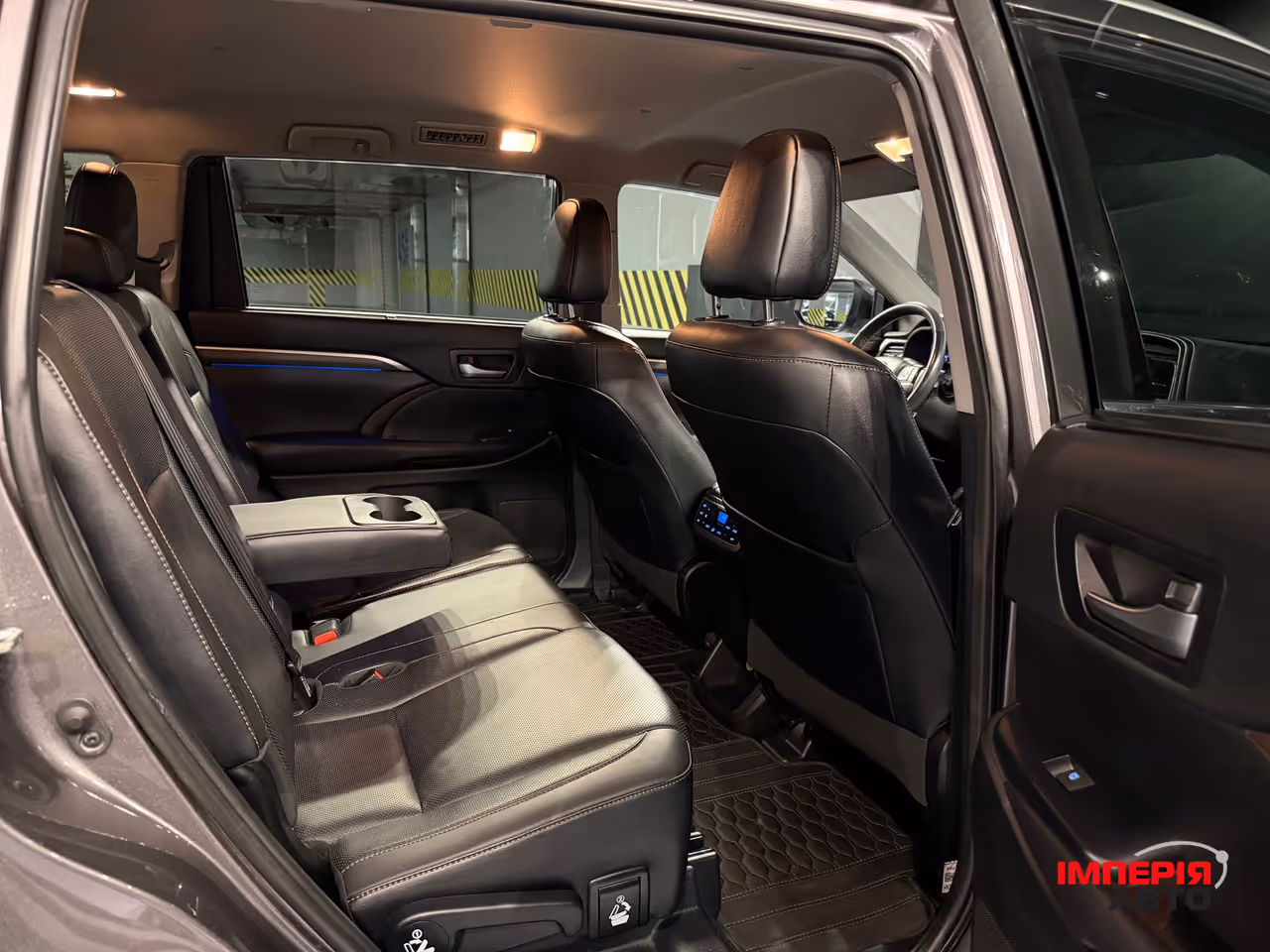 Toyota Highlander - фото 28