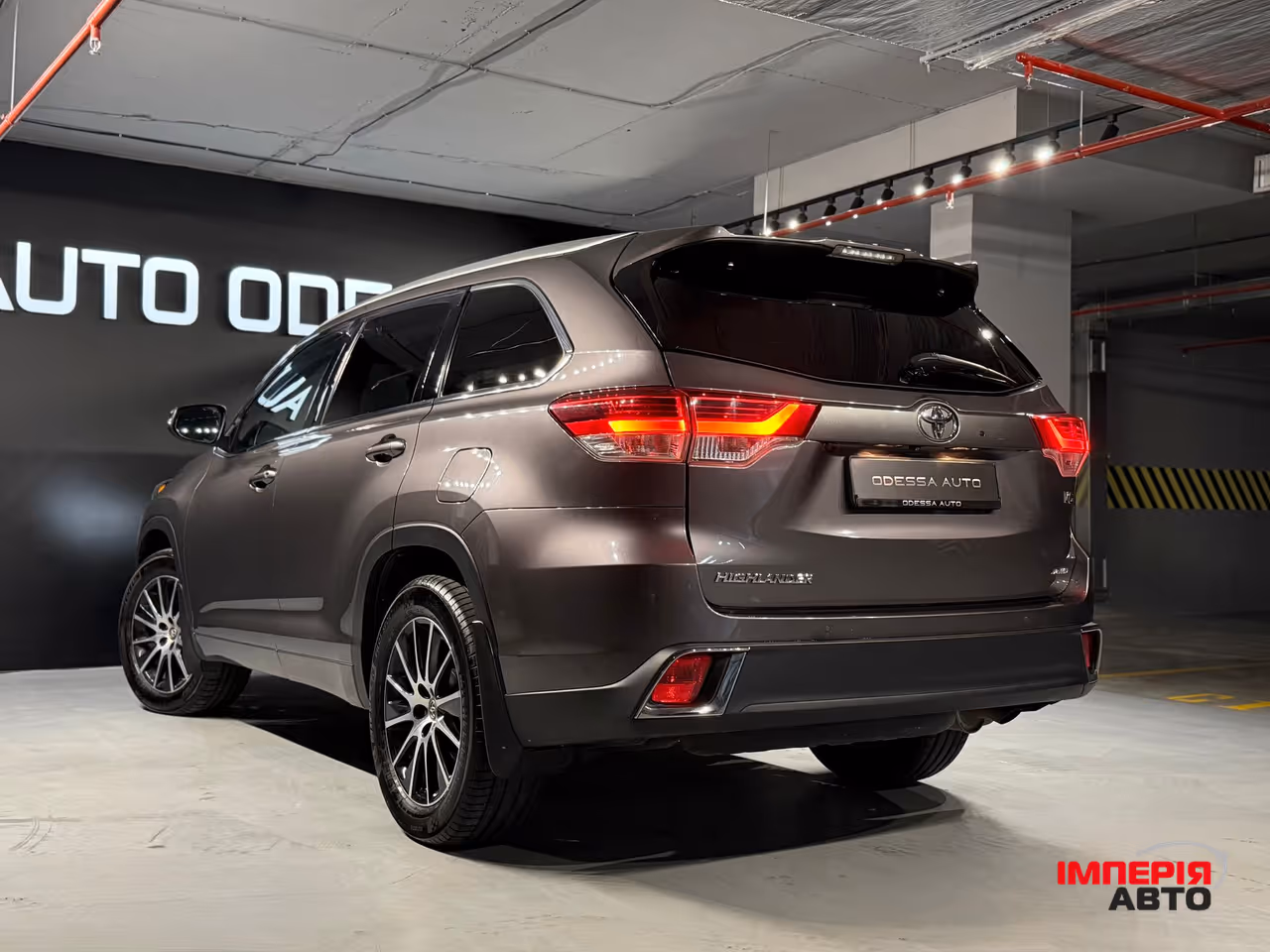Toyota Highlander - фото 11