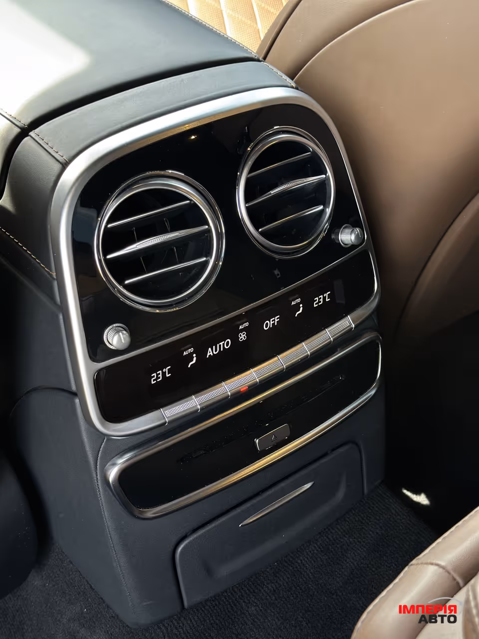 Mercedes-Benz S-Класс - фото 18