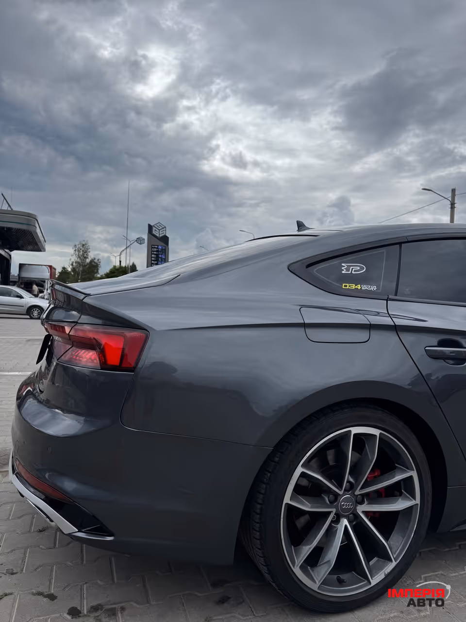 Audi S5 - фото 7
