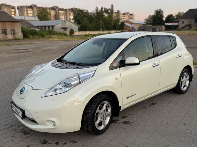 Nissan Leaf - фото 5