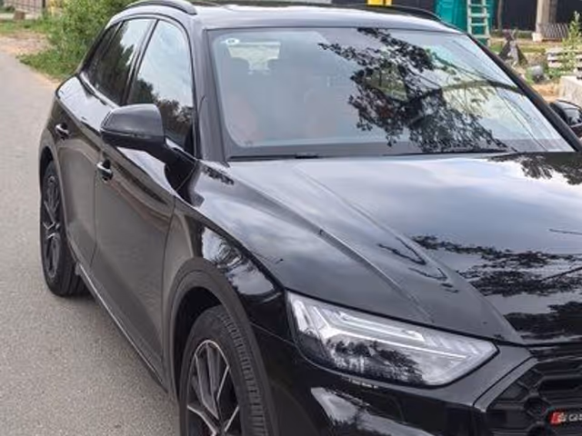 Audi SQ5 - фото 4