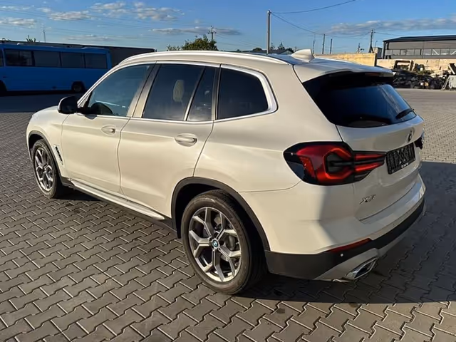 BMW X3 - фото 3