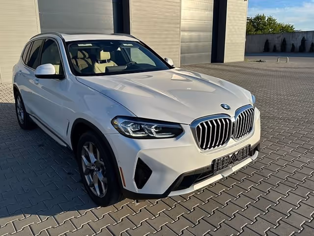 BMW X3 - фото 1