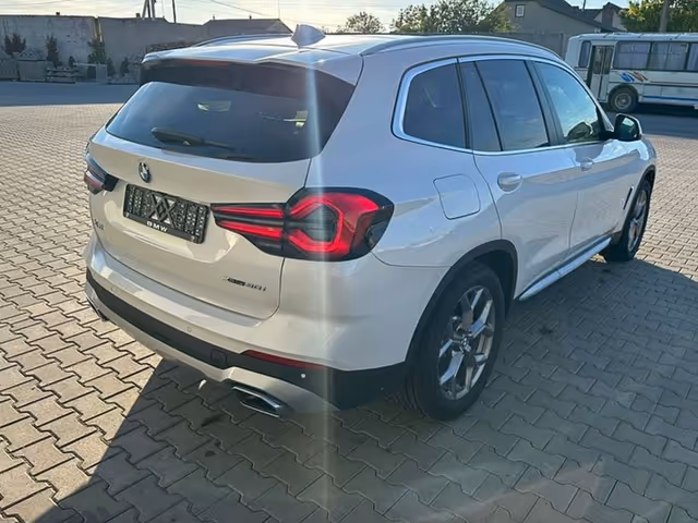 BMW X3 - фото 4