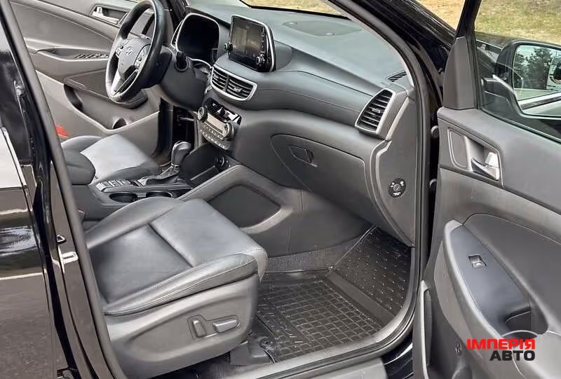 Hyundai Tucson - фото 8