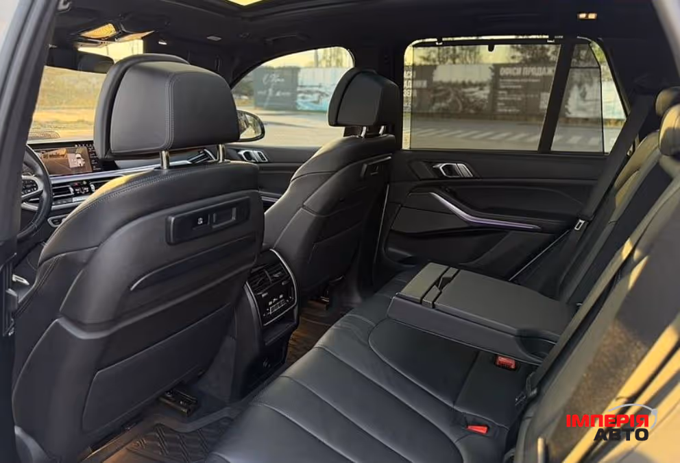 BMW X5 - фото 12