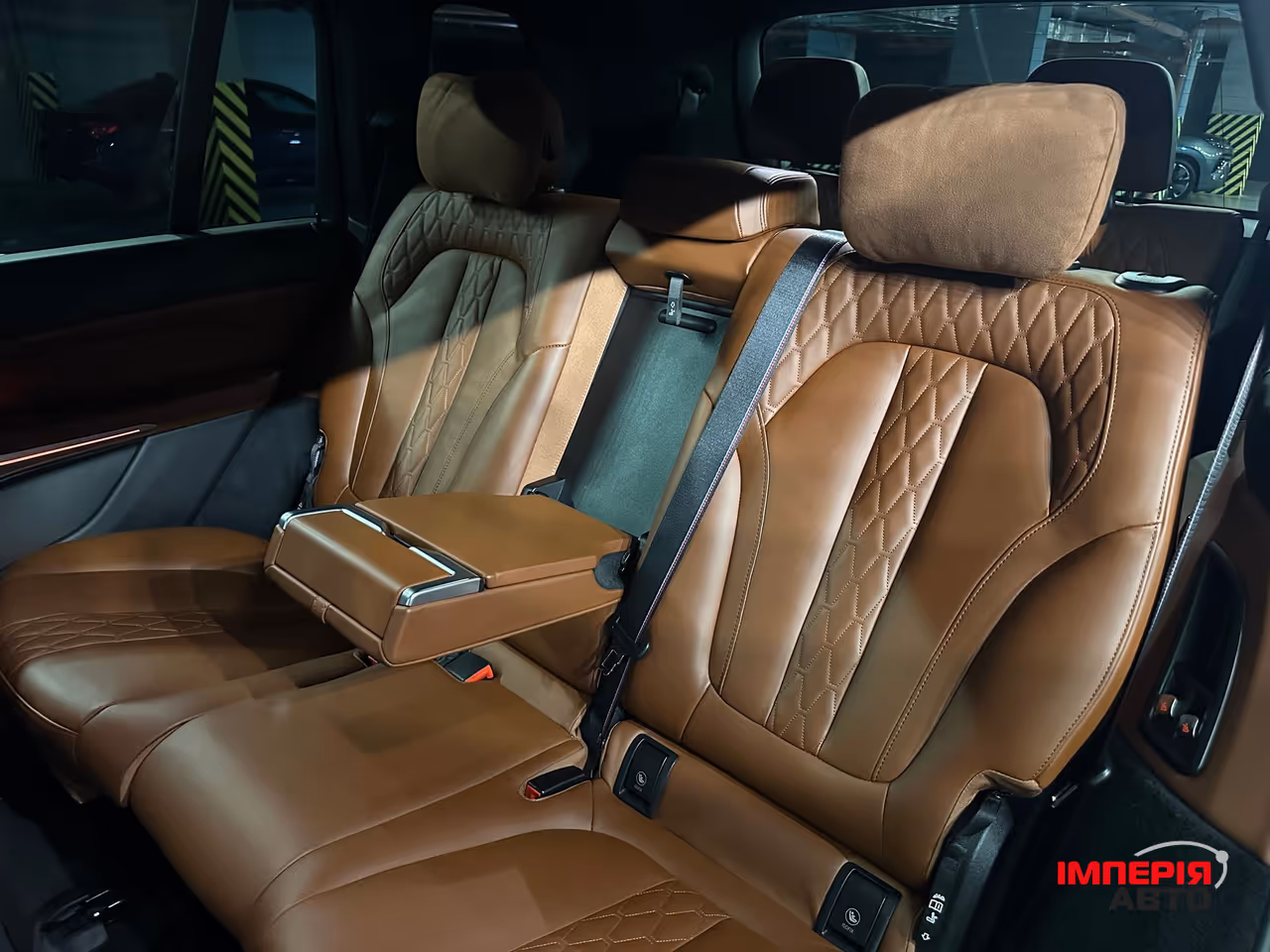 BMW X7 - фото 17