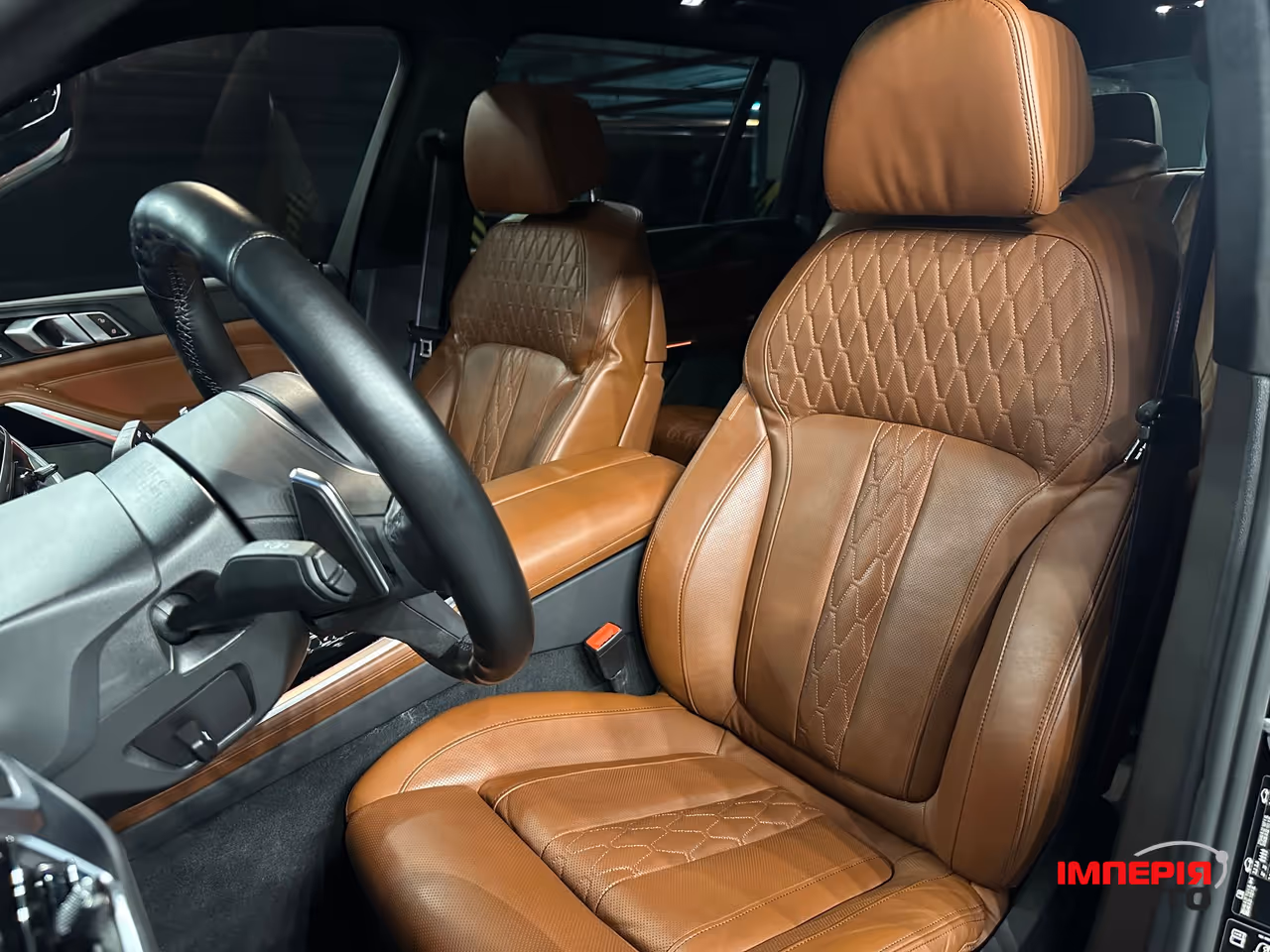 BMW X7 - фото 23