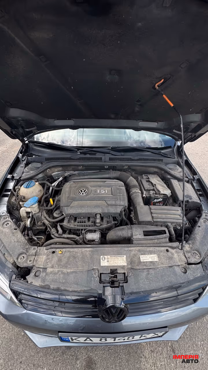 Volkswagen Jetta - фото 9