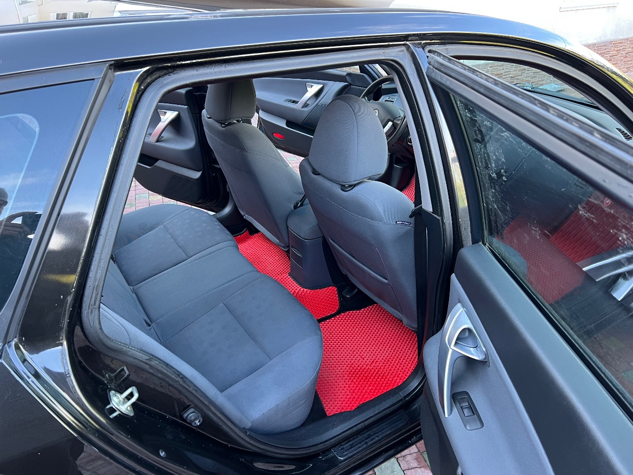 Nissan Primera - фото 13