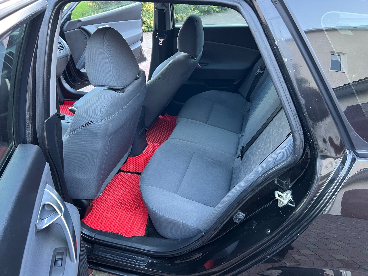 Nissan Primera - фото 16