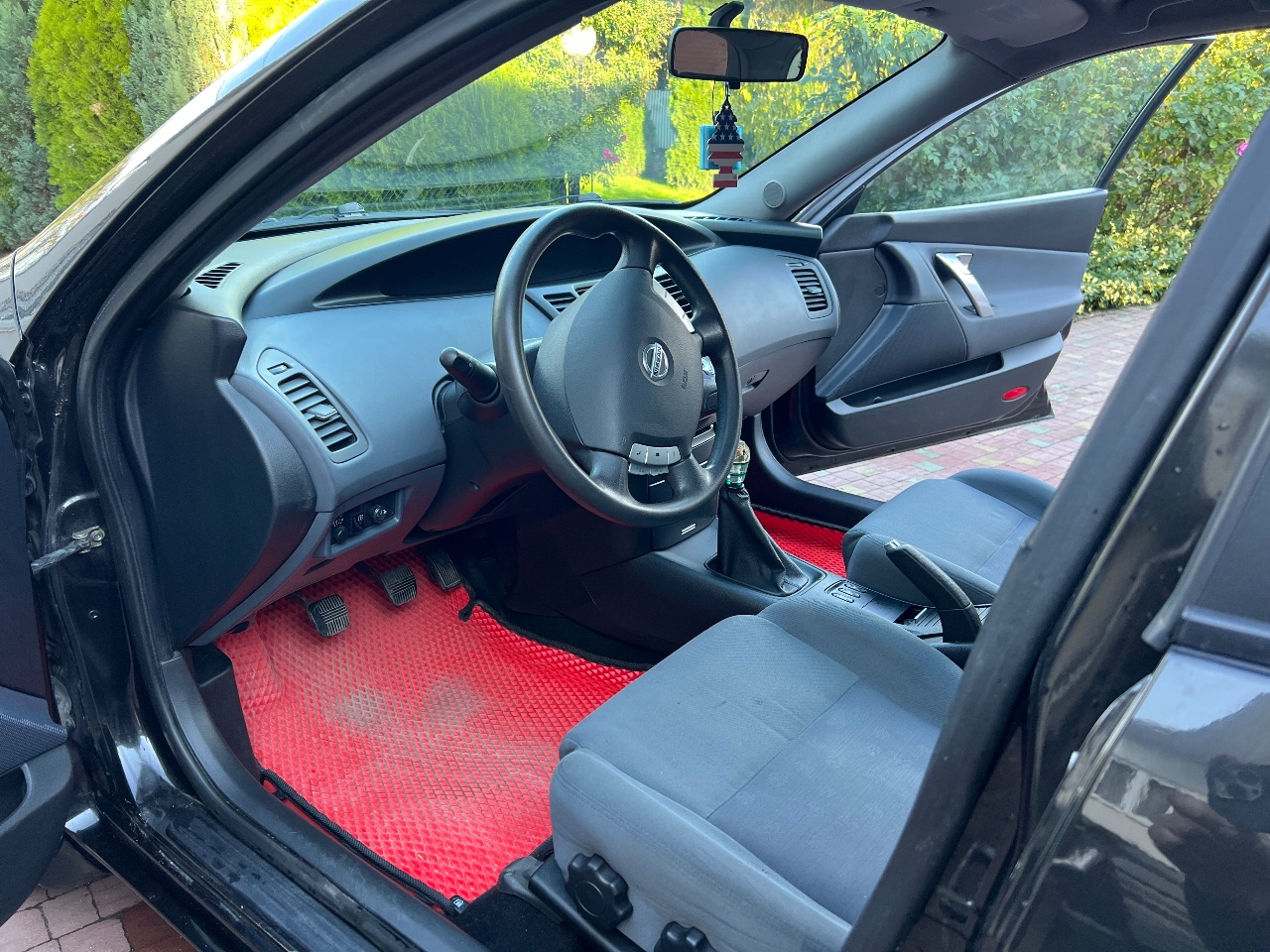 Nissan Primera - фото 15